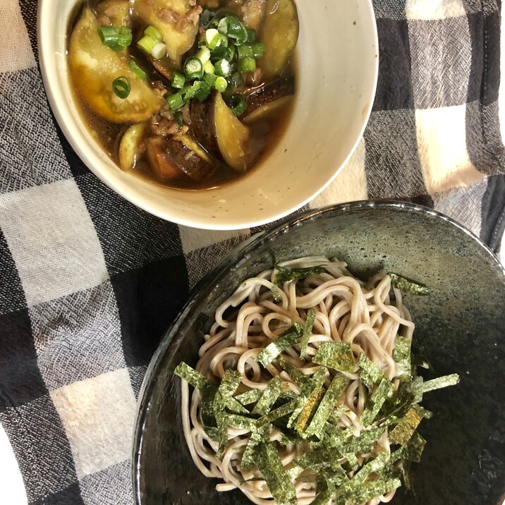 夏の暑い日に♡ナスと豚肉のつけ蕎麦